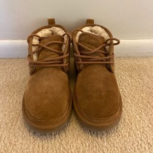 UGG Short Boot